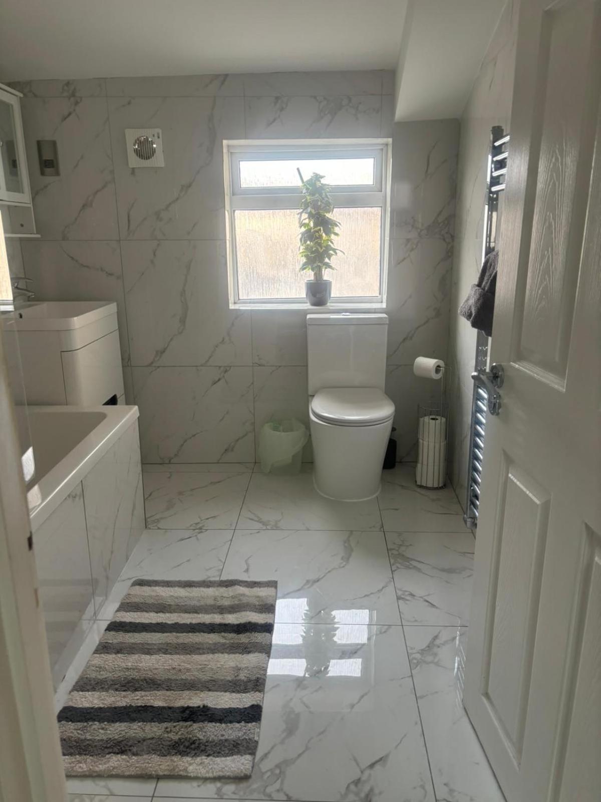Eejs Modern London 3 Bed Flat Near Crystal Palace Stadium - Great Transport Links Norwood エクステリア 写真